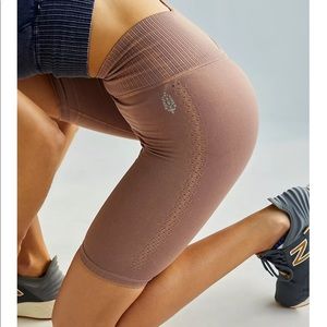 Movement by FreePeople- GOOD KARMA 6” Shorts (2 pack)